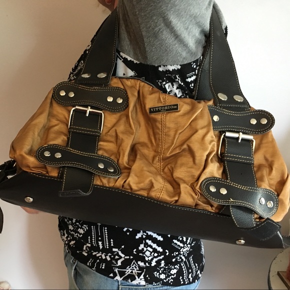 Handbag - Picture 4 of 5